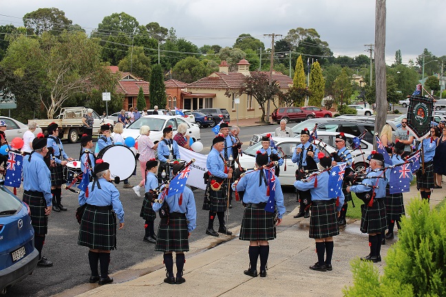 Armidale Pipe Band.JPG